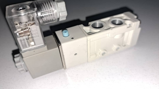 تصویر  شیر برقی