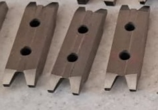 تصویر  چاقوی تمیزکن دوطرفه 