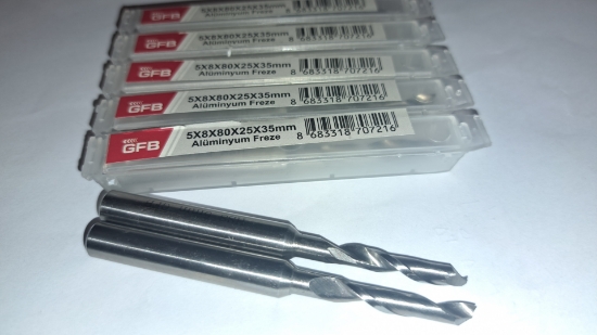 تصویر  مته آبراه سایز ۸۰*۸*۵